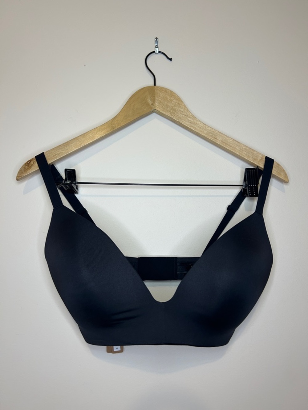 SKIMS Wireless Form T-Shirt Bra Black 34DDD